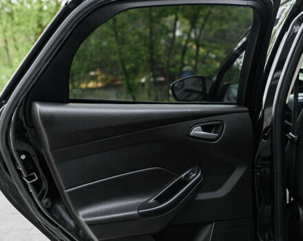 Черный Форд Фокус, объемом двигателя 2 л и пробегом 108 тыс. км за 8700 $, фото 32 на Automoto.ua