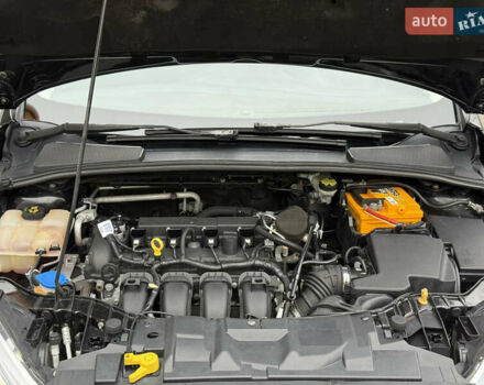 Черный Форд Фокус, объемом двигателя 2.02 л и пробегом 206 тыс. км за 6699 $, фото 11 на Automoto.ua