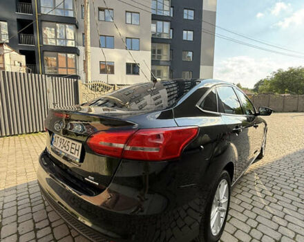 Чорний Форд Фокус, об'ємом двигуна 2 л та пробігом 183 тис. км за 8250 $, фото 27 на Automoto.ua