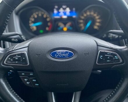 Черный Форд Фокус, объемом двигателя 2 л и пробегом 147 тыс. км за 7500 $, фото 7 на Automoto.ua