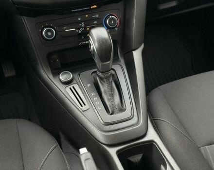 Черный Форд Фокус, объемом двигателя 2 л и пробегом 121 тыс. км за 9200 $, фото 21 на Automoto.ua