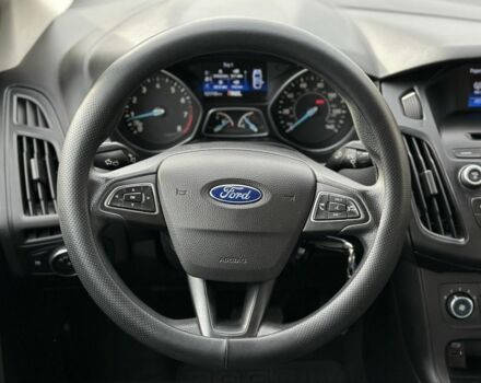 Черный Форд Фокус, объемом двигателя 2 л и пробегом 121 тыс. км за 9200 $, фото 17 на Automoto.ua