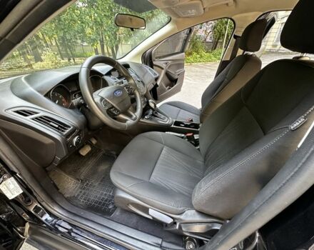 Чорний Форд Фокус, об'ємом двигуна 2 л та пробігом 199 тис. км за 6699 $, фото 6 на Automoto.ua