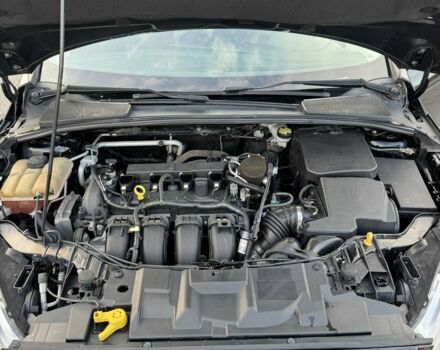 Чорний Форд Фокус, об'ємом двигуна 2 л та пробігом 165 тис. км за 7800 $, фото 6 на Automoto.ua