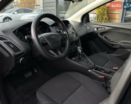Чорний Форд Фокус, об'ємом двигуна 2 л та пробігом 121 тис. км за 9200 $, фото 26 на Automoto.ua