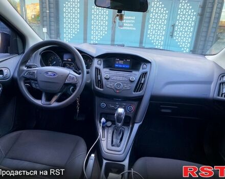 Чорний Форд Фокус, об'ємом двигуна 2 л та пробігом 217 тис. км за 7500 $, фото 3 на Automoto.ua