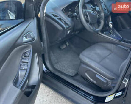 Чорний Форд Фокус, об'ємом двигуна 2 л та пробігом 220 тис. км за 6999 $, фото 4 на Automoto.ua