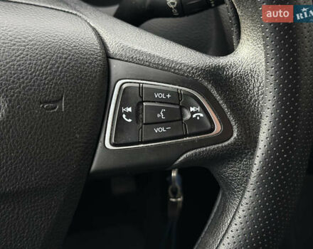 Чорний Форд Фокус, об'ємом двигуна 2 л та пробігом 121 тис. км за 9200 $, фото 33 на Automoto.ua