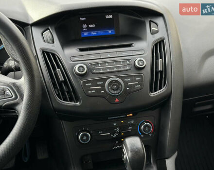 Чорний Форд Фокус, об'ємом двигуна 2 л та пробігом 121 тис. км за 9200 $, фото 38 на Automoto.ua