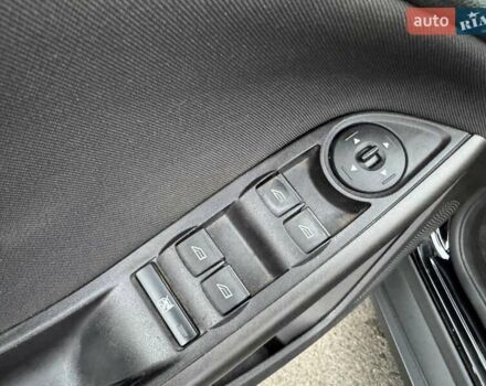 Форд Фокус 2016 в Одессе на Automoto.ua Черный Форд Фокус, объемом двигателя 2 л и пробегом 118 тыс. км за 7999 $, фото 11 на Automoto.ua