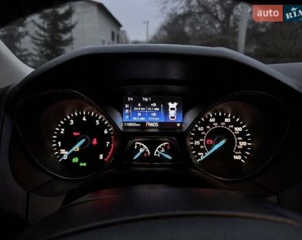 Черный Форд Фокус, объемом двигателя 2 л и пробегом 120 тыс. км за 7750 $, фото 16 на Automoto.ua