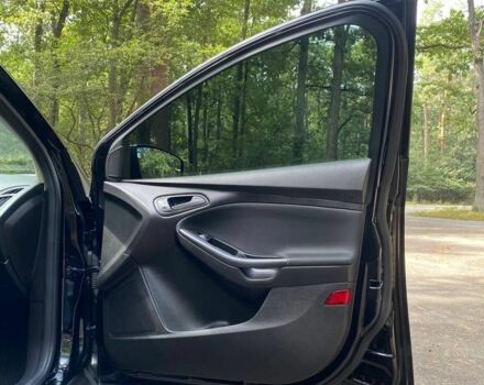 Черный Форд Фокус, объемом двигателя 2 л и пробегом 48 тыс. км за 9200 $, фото 15 на Automoto.ua