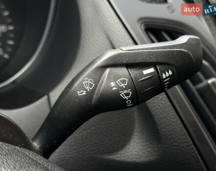 Чорний Форд Фокус, об'ємом двигуна 2 л та пробігом 121 тис. км за 9200 $, фото 35 на Automoto.ua