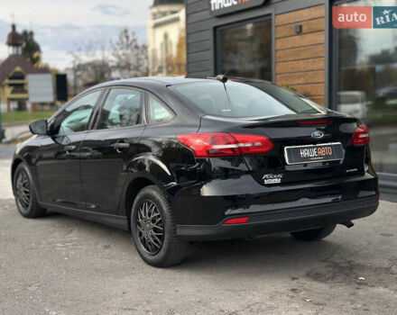Чорний Форд Фокус, об'ємом двигуна 2 л та пробігом 121 тис. км за 9200 $, фото 11 на Automoto.ua