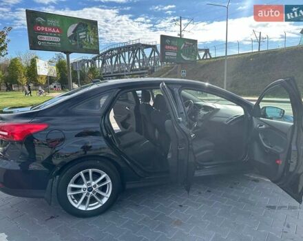 Форд Фокус 2016 в Ирпене на Automoto.ua Черный Форд Фокус, объемом двигателя 2 л и пробегом 109 тыс. км за 8900 $, фото 5 на Automoto.ua