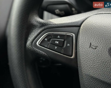 Чорний Форд Фокус, об'ємом двигуна 2 л та пробігом 121 тис. км за 9200 $, фото 32 на Automoto.ua