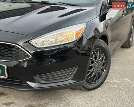 Чорний Форд Фокус, об'ємом двигуна 2 л та пробігом 121 тис. км за 9200 $, фото 4 на Automoto.ua