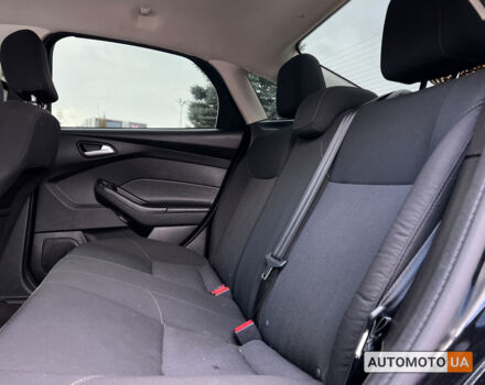 Черный Форд Фокус, объемом двигателя 2 л и пробегом 162 тыс. км за 8700 $, фото 9 на Automoto.ua