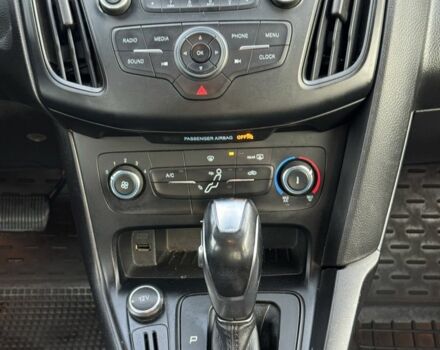 Чорний Форд Фокус, об'ємом двигуна 2 л та пробігом 165 тис. км за 7800 $, фото 12 на Automoto.ua