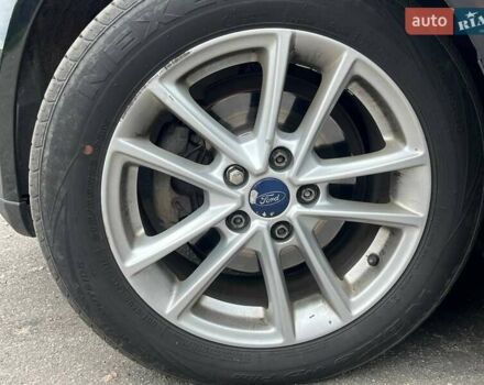 Черный Форд Фокус, объемом двигателя 2 л и пробегом 223 тыс. км за 7500 $, фото 17 на Automoto.ua