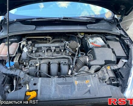 Чорний Форд Фокус, об'ємом двигуна 2 л та пробігом 217 тис. км за 7500 $, фото 4 на Automoto.ua