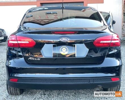 Чорний Форд Фокус, об'ємом двигуна 2 л та пробігом 76 тис. км за 10800 $, фото 4 на Automoto.ua