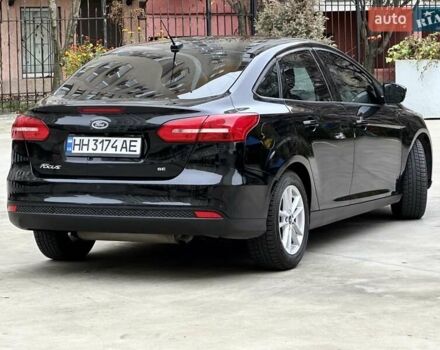 Черный Форд Фокус, объемом двигателя 2 л и пробегом 98 тыс. км за 9600 $, фото 5 на Automoto.ua