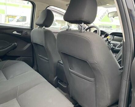 Черный Форд Фокус, объемом двигателя 2 л и пробегом 190 тыс. км за 9600 $, фото 12 на Automoto.ua