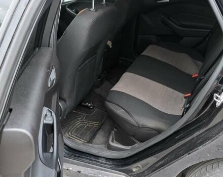 Черный Форд Фокус, объемом двигателя 1.9 л и пробегом 153 тыс. км за 10499 $, фото 3 на Automoto.ua