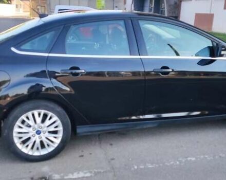 Чорний Форд Фокус, об'ємом двигуна 2 л та пробігом 98 тис. км за 11000 $, фото 2 на Automoto.ua