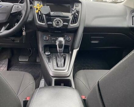 Черный Форд Фокус, объемом двигателя 2 л и пробегом 190 тыс. км за 9600 $, фото 14 на Automoto.ua