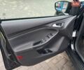 Черный Форд Фокус, объемом двигателя 1 л и пробегом 125 тыс. км за 8800 $, фото 9 на Automoto.ua