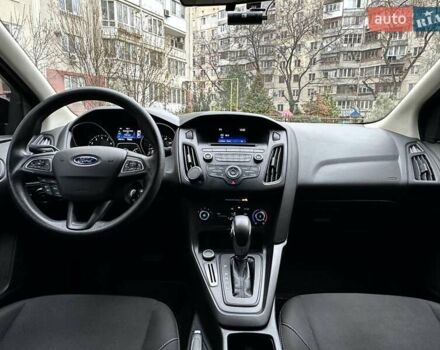 Черный Форд Фокус, объемом двигателя 2 л и пробегом 98 тыс. км за 9600 $, фото 17 на Automoto.ua