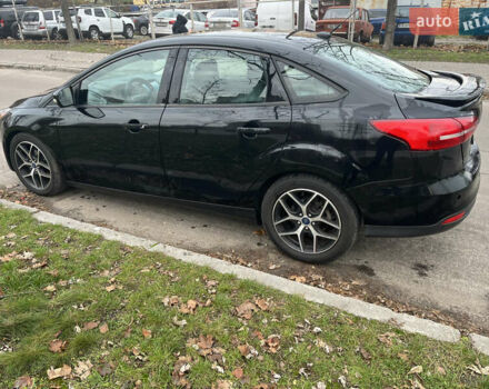 Чорний Форд Фокус, об'ємом двигуна 2 л та пробігом 206 тис. км за 7000 $, фото 4 на Automoto.ua