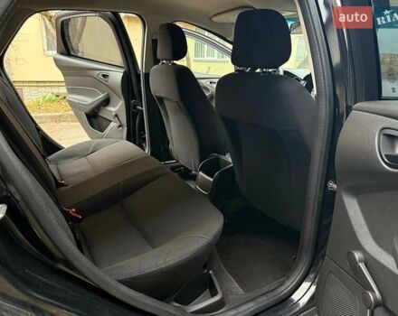 Чорний Форд Фокус, об'ємом двигуна 2 л та пробігом 99 тис. км за 8000 $, фото 11 на Automoto.ua