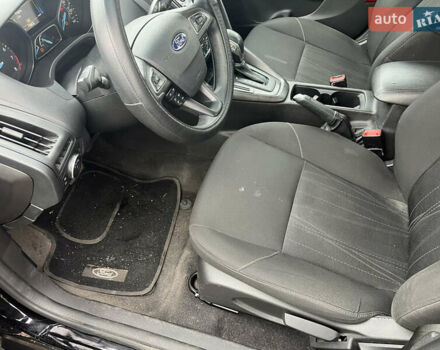 Чорний Форд Фокус, об'ємом двигуна 2 л та пробігом 206 тис. км за 7000 $, фото 5 на Automoto.ua