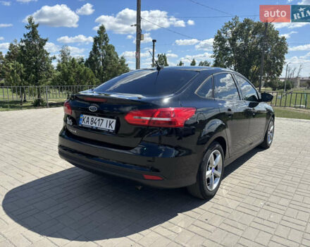 Чорний Форд Фокус, об'ємом двигуна 2 л та пробігом 214 тис. км за 8200 $, фото 4 на Automoto.ua