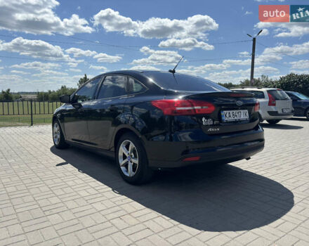 Чорний Форд Фокус, об'ємом двигуна 2 л та пробігом 214 тис. км за 8200 $, фото 2 на Automoto.ua