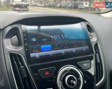 Чорний Форд Фокус, об'ємом двигуна 2 л та пробігом 206 тис. км за 7000 $, фото 9 на Automoto.ua