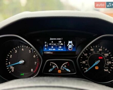 Чорний Форд Фокус, об'ємом двигуна 2 л та пробігом 99 тис. км за 8000 $, фото 22 на Automoto.ua