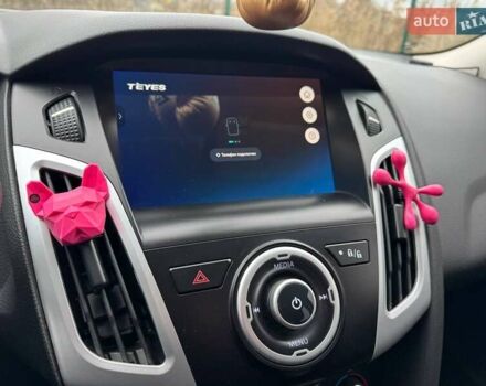 Чорний Форд Фокус, об'ємом двигуна 2 л та пробігом 196 тис. км за 6500 $, фото 8 на Automoto.ua