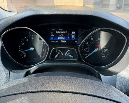 Чорний Форд Фокус, об'ємом двигуна 2 л та пробігом 199 тис. км за 8500 $, фото 6 на Automoto.ua