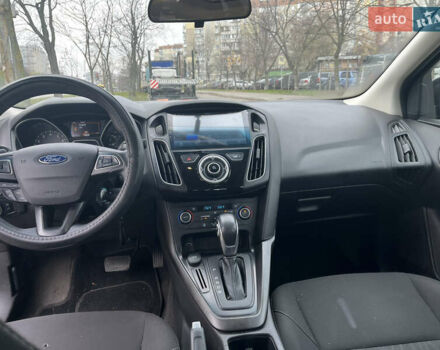 Чорний Форд Фокус, об'ємом двигуна 2 л та пробігом 206 тис. км за 7000 $, фото 8 на Automoto.ua