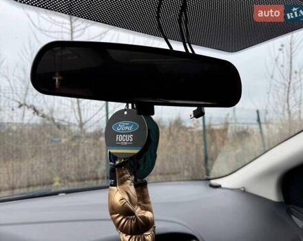 Чорний Форд Фокус, об'ємом двигуна 2 л та пробігом 196 тис. км за 6500 $, фото 12 на Automoto.ua