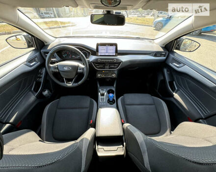 Черный Форд Фокус, объемом двигателя 1 л и пробегом 62 тыс. км за 15900 $, фото 30 на Automoto.ua