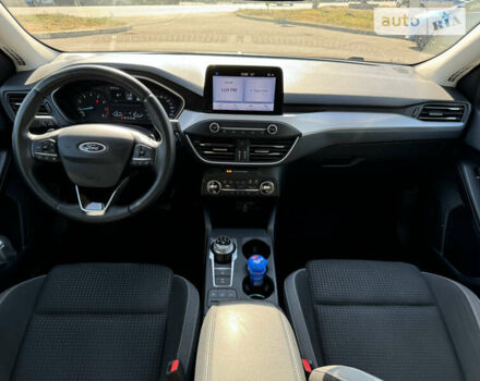 Черный Форд Фокус, объемом двигателя 1 л и пробегом 62 тыс. км за 15900 $, фото 28 на Automoto.ua