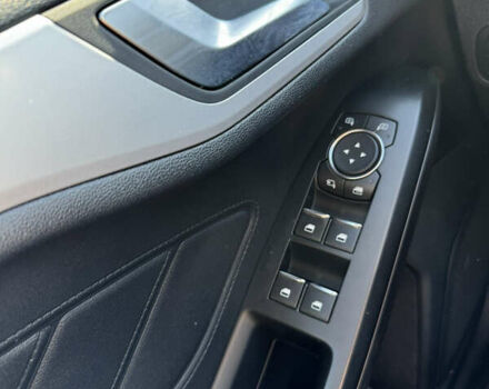 Черный Форд Фокус, объемом двигателя 1 л и пробегом 62 тыс. км за 15900 $, фото 14 на Automoto.ua