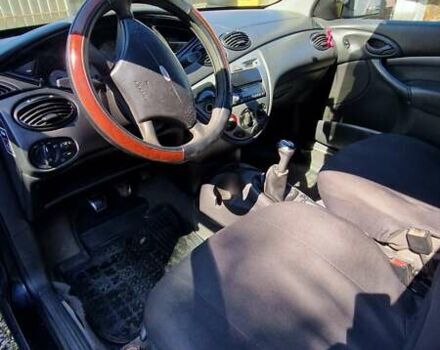 Черный Форд Фокус, объемом двигателя 1.6 л и пробегом 500 тыс. км за 2300 $, фото 6 на Automoto.ua