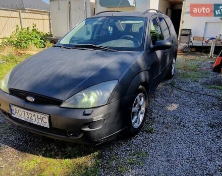 Черный Форд Фокус, объемом двигателя 1.6 л и пробегом 500 тыс. км за 2300 $, фото 1 на Automoto.ua