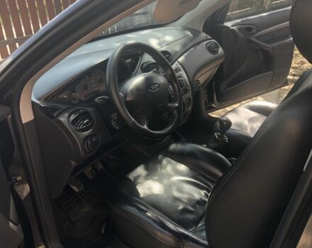 Черный Форд Фокус, объемом двигателя 1.8 л и пробегом 460 тыс. км за 3400 $, фото 5 на Automoto.ua